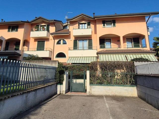 Appartamento in vendita a Oltrestazione, Villa Cortese