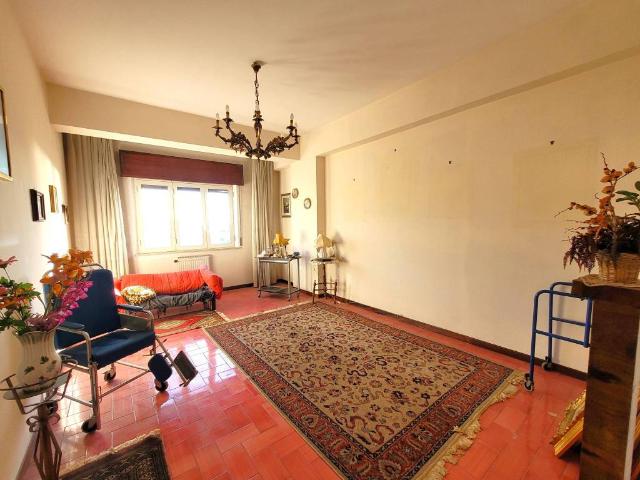 Appartamento in vendita a Calabria, Reggio Calabria