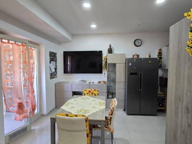 Attico in vendita a Villanova D'albenga, Savona