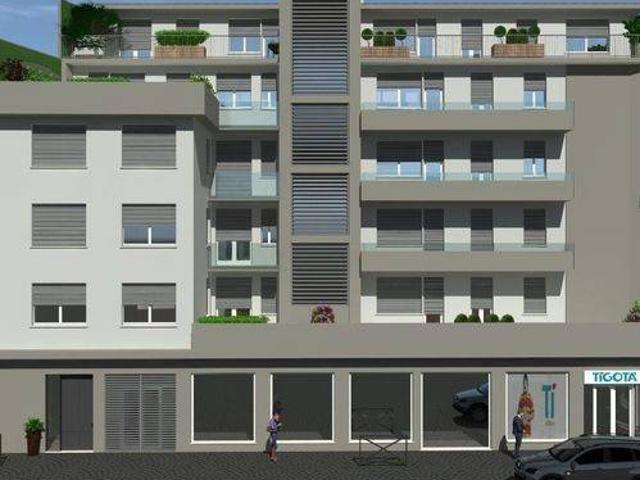Attico in vendita a Voghera, Lombardia