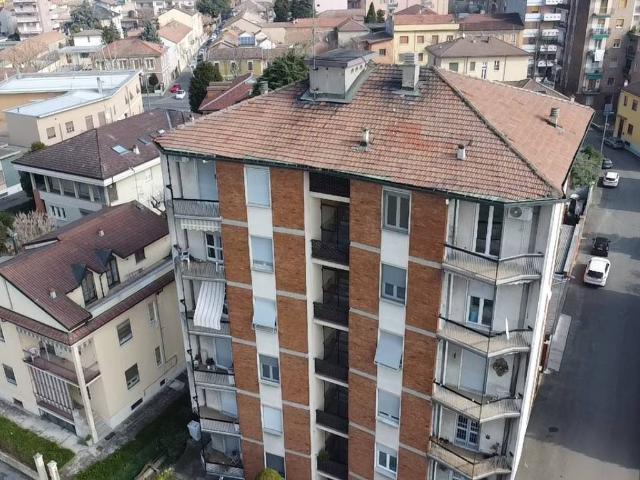 Attico in vendita a Benvenuti, Voghera