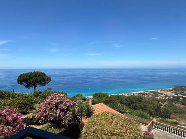 Attico in vendita a Calabria, Vibo Valentia