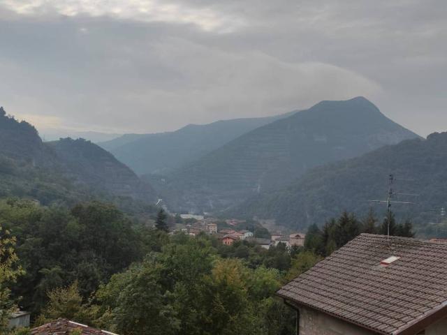 Attico in vendita a Comunità Montana della Valle Brembana, Zogno