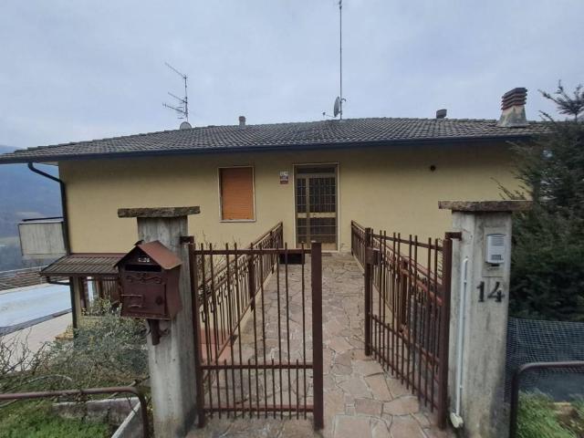 Attico in vendita a Comunità Montana della Valle Brembana, Zogno