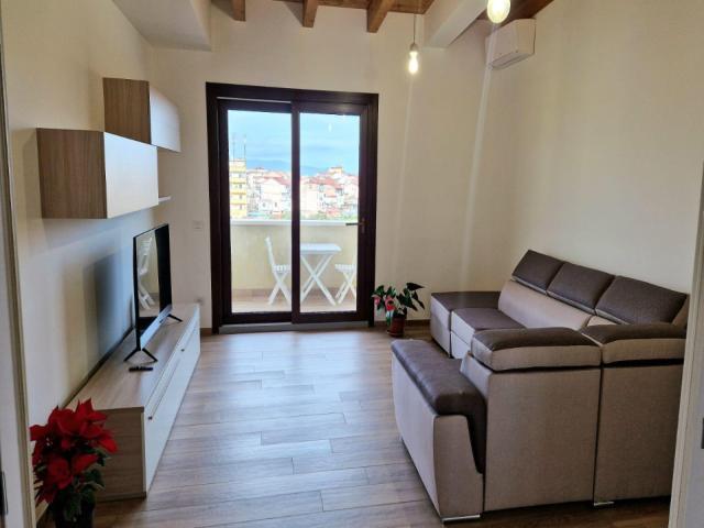 Villa Indipendente in affitto a Calabria, Reggio Calabria