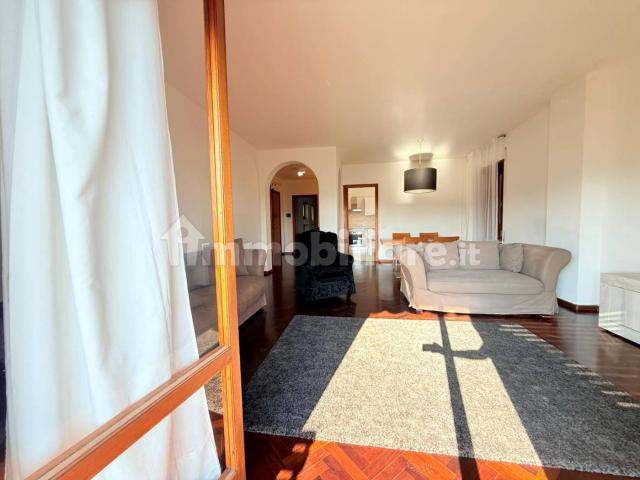 Villa Indipendente in affitto a Borgo-Sanzio, Catania
