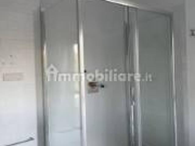 Villa Indipendente in affitto a Re, Reggio Emilia