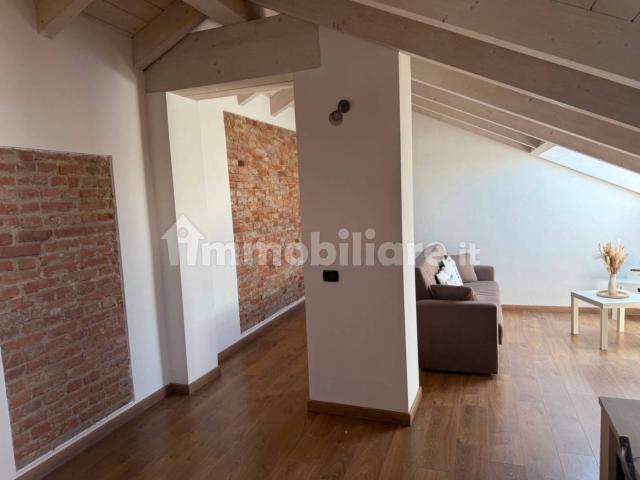 Villa Indipendente in affitto a Piemonte, Alessandria