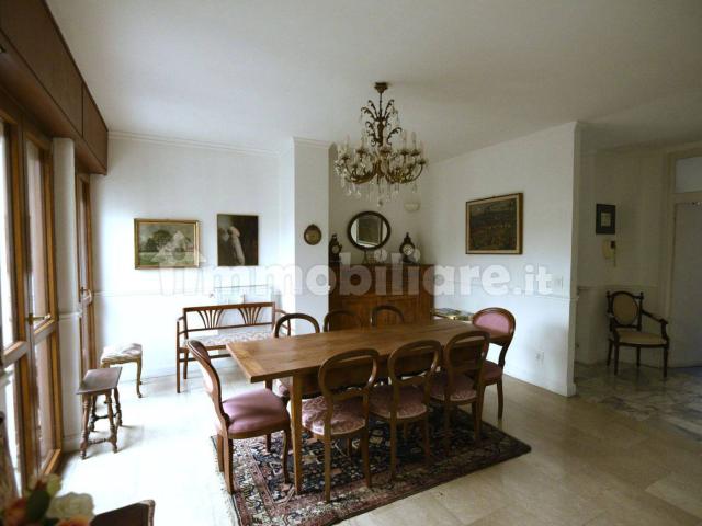 Villa Indipendente in affitto a Centro, Torino
