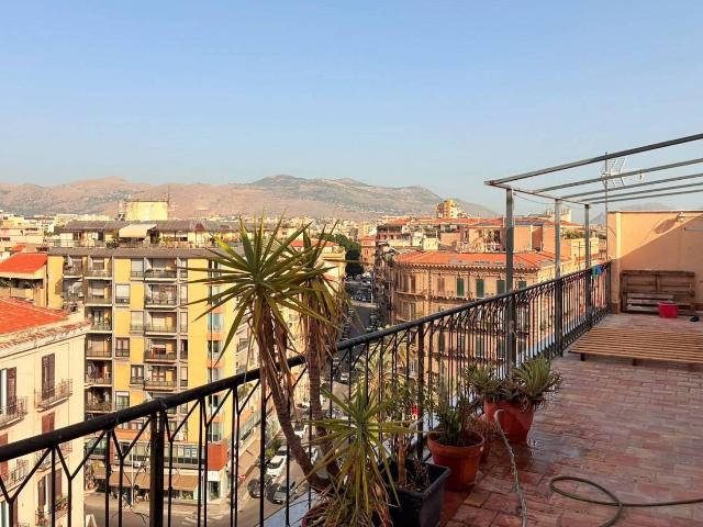 Villa Indipendente in affitto a VIII Circoscrizione, Palermo