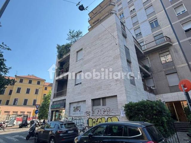 Villa Indipendente in affitto a Cerchia dei Navigli, Milano