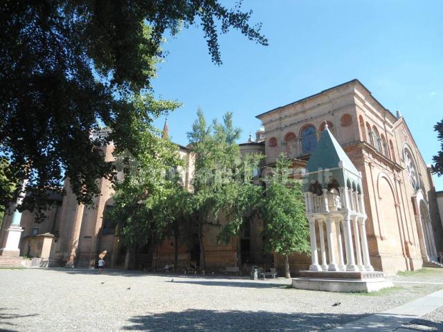 Villa Indipendente in affitto a Santo Stefano, Bologna