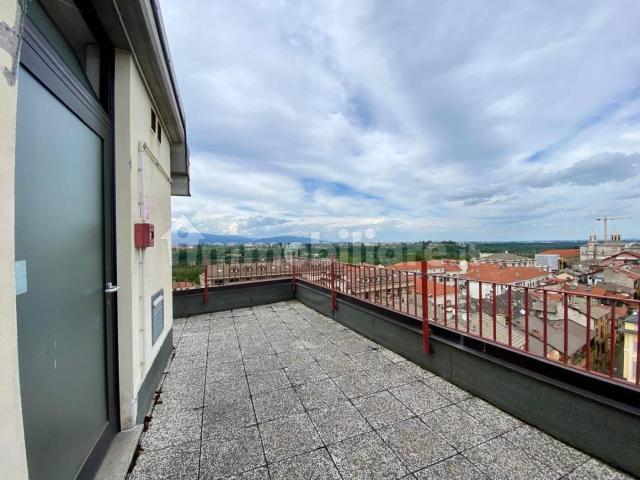 Villa Indipendente in affitto a Centro Storico, Piemonte