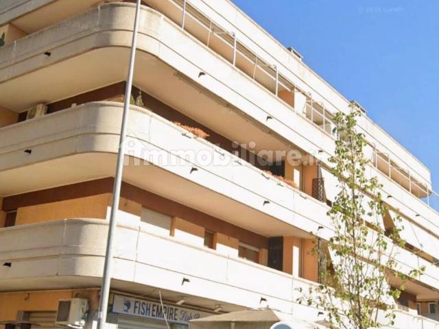 Villa Indipendente in affitto a Municipio Roma III, Roma Capitale