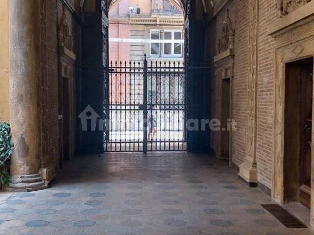 Villa Indipendente in affitto a Santo Stefano, Bologna