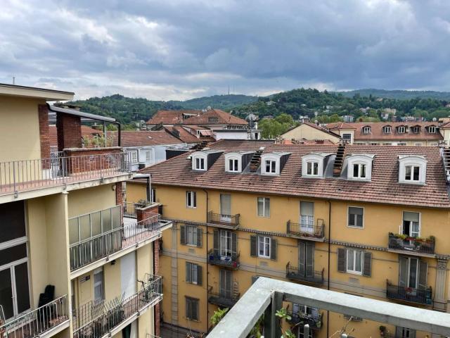 Villa Indipendente in affitto a Circoscrizione 7, Piemonte