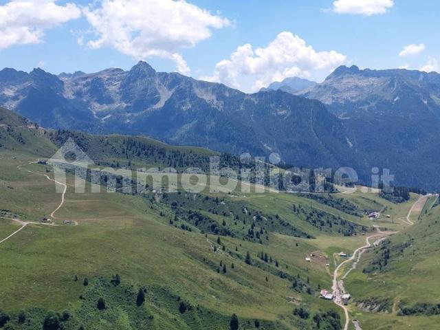 Villa Indipendente in affitto a Altissimo, Veneto