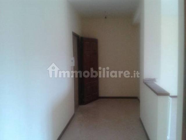Villa Indipendente in affitto a Pettino, Tornimparte