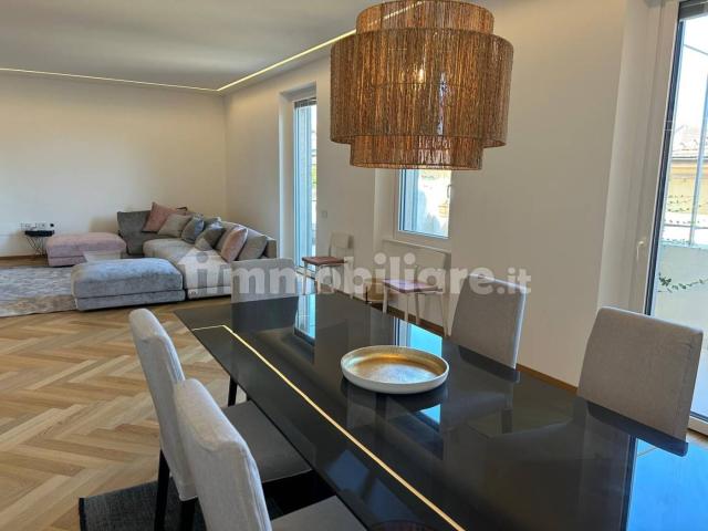 Villa Indipendente in affitto a Città Alta, Bergamo