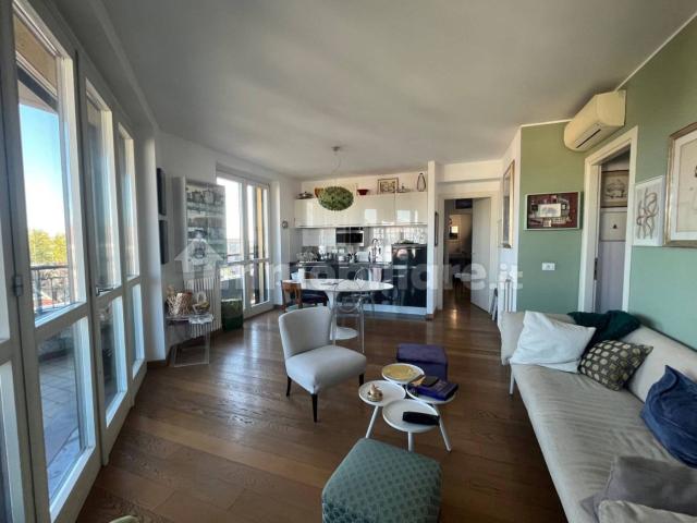 Villa Indipendente in affitto a Municipio 4, Milano