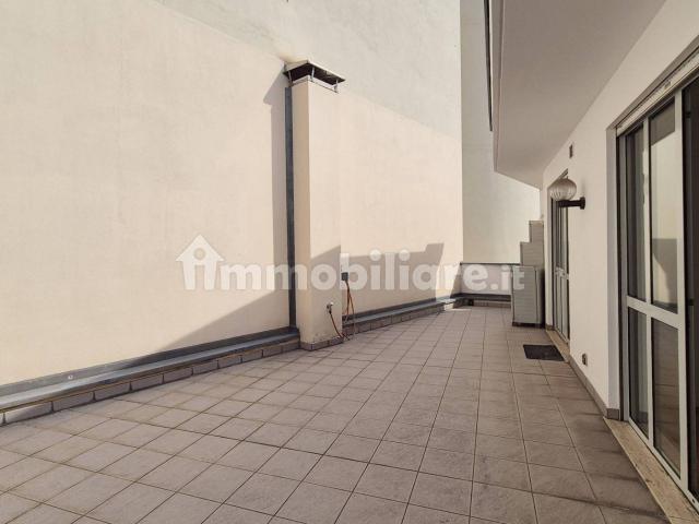 Villa Indipendente in affitto a Centro-Piani-Rencio - Zentrum-Bozner Boden-Rentsch, Bolzano - Bozen