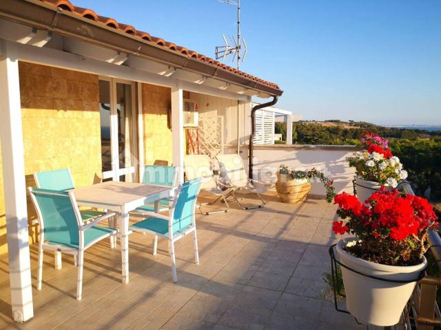 Villa Indipendente in affitto a Marche, Macerata