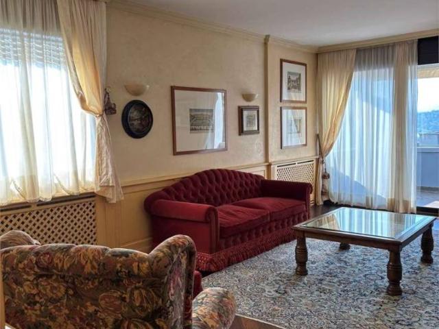 Villa Indipendente in affitto a Civiglio, Como