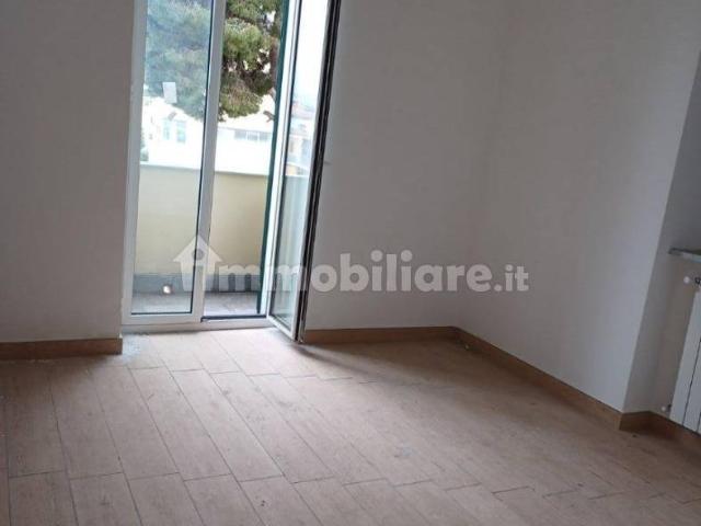 Villa Indipendente in affitto a Arco Felice, Pozzuoli