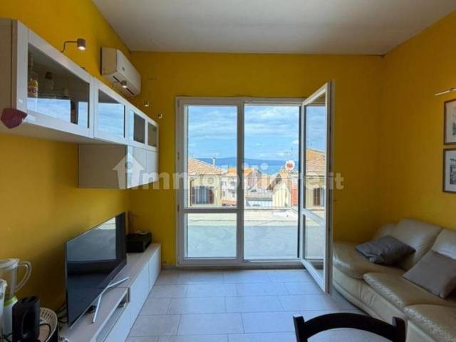 Appartamento in affitto a Capodimonte, Viterbo