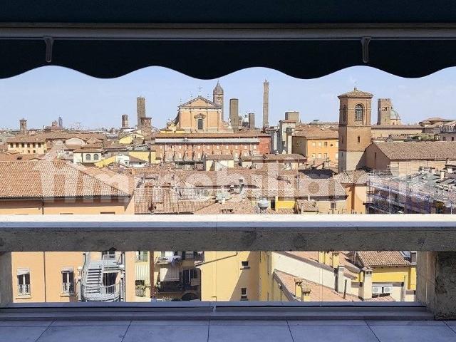 Villa Indipendente in affitto a Porto-Saragozza, Bologna