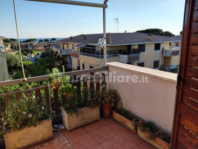 Villa Indipendente in affitto a Marina di San Nicola, Roma Capitale