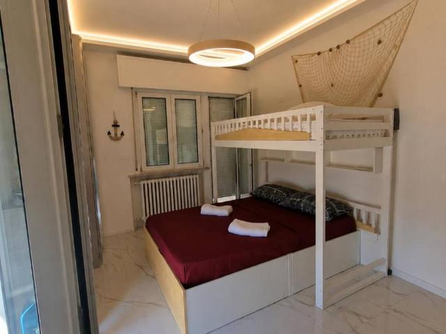 Villa Indipendente in affitto a Rivazzurra, Rimini