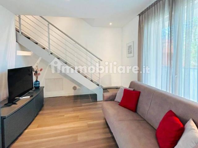 Villa Indipendente in affitto a Abissinia, Riccione