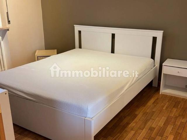 Villa Indipendente in affitto a Mortara, Lombardia