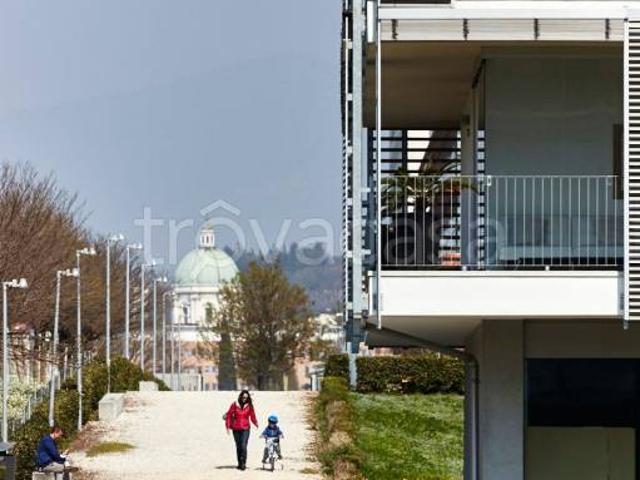 Attico in affitto a Zona Sud, Brescia
