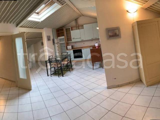 Attico in affitto a Camaiore, Toscana