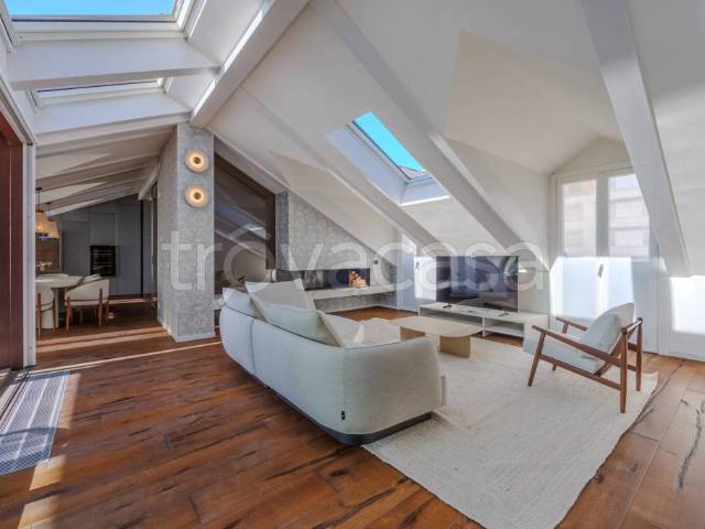 Attico in affitto a Crocetta, Torino