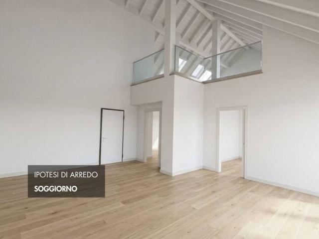 Attico in vendita a Frati, Busto Arsizio