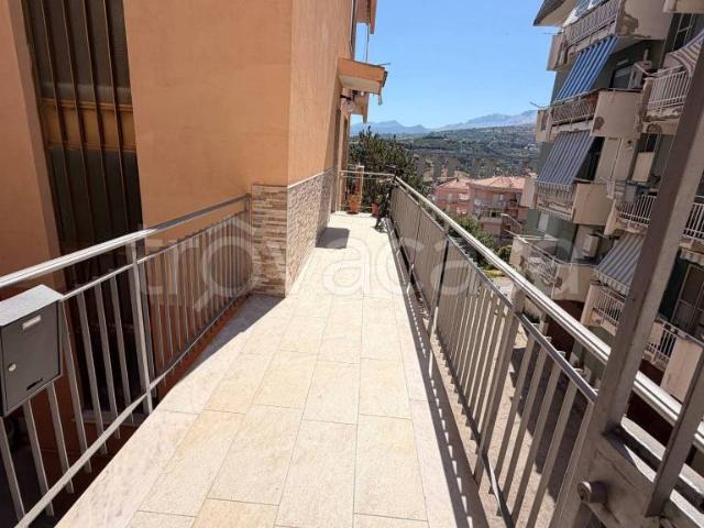 Attico in vendita a Campofelice Di Roccella, Sicilia