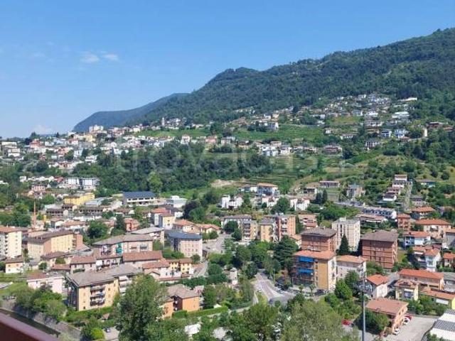 Attico in vendita a Como, Lombardia