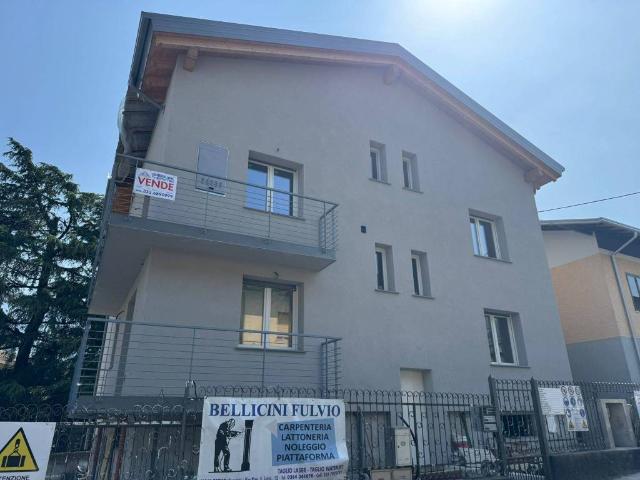 Attico in vendita a Costa Volpino, Bergamo