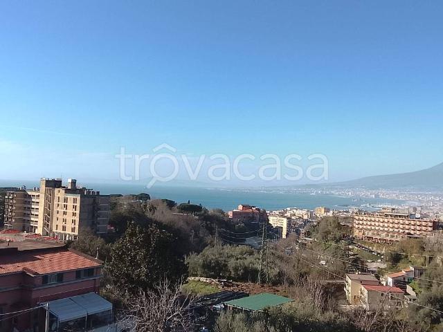 Attico in vendita a Gragnano, Campania