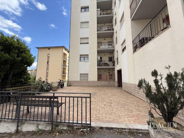 Attico in vendita a Contrada Sansone, Tornimparte