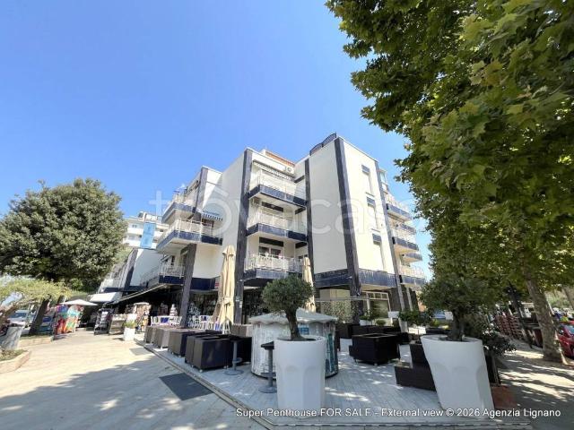 Attico in vendita a Lignano Pineta, Friuli-Venezia Giulia
