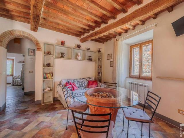 Attico in vendita a Montieri, Toscana