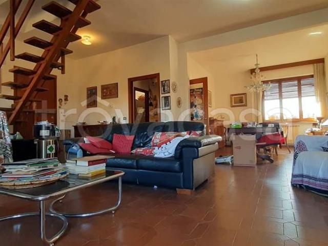 Attico in vendita a Casermette, Pistoia