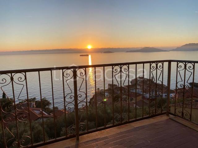 Attico in vendita a Portesone, Lerici