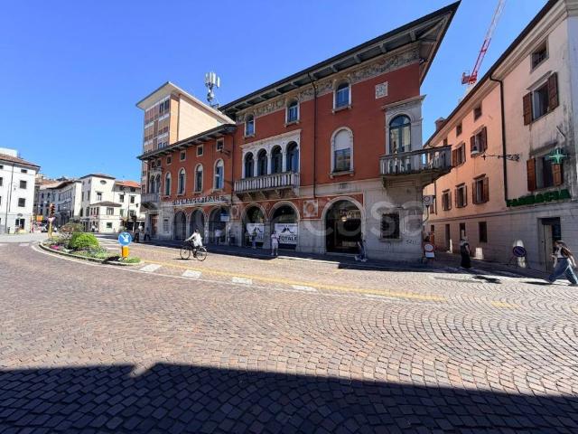 Attico in vendita a Borgo Poscolle, Reana Del Roiale