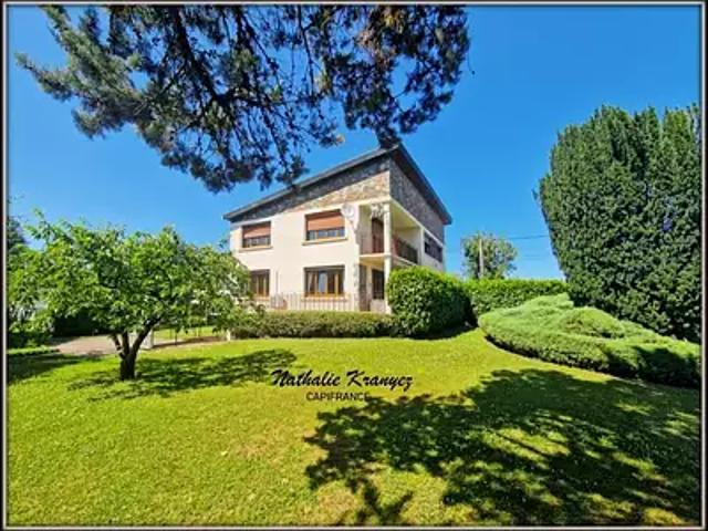Maison vente à Vouziers, Attigny