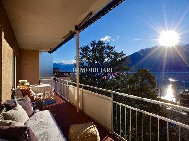 Attikawohnung kaufen in Minusio, Tessin
